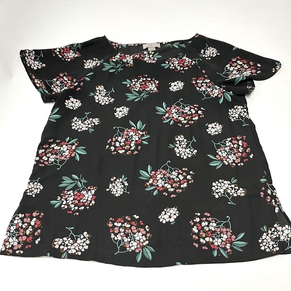 Loft hydrangea flower top